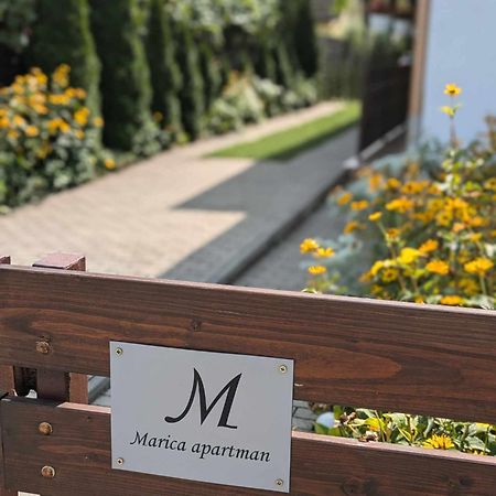 Marica Apartman バラトンフェニヴェシュ エクステリア 写真